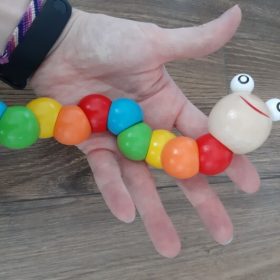 nicebands Toy Caterpillar, Simulation Caterpillar Wooden Twisted Worms Children Early Educational Toys for 1 2 3 Children & Kids Boys and Girls photo review