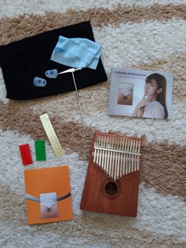 Kalimba Thumb Piano 17 Keys - Experience the Joy of African Music photo review