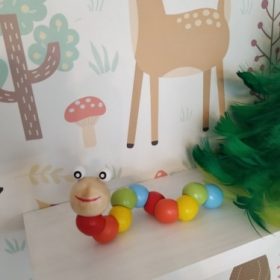 nicebands Toy Caterpillar, Simulation Caterpillar Wooden Twisted Worms Children Early Educational Toys for 1 2 3 Children & Kids Boys and Girls photo review