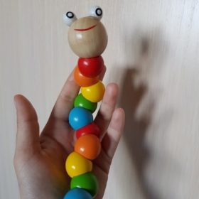 nicebands Toy Caterpillar, Simulation Caterpillar Wooden Twisted Worms Children Early Educational Toys for 1 2 3 Children & Kids Boys and Girls photo review