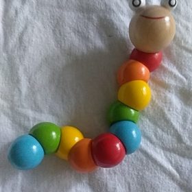 nicebands Toy Caterpillar, Simulation Caterpillar Wooden Twisted Worms Children Early Educational Toys for 1 2 3 Children & Kids Boys and Girls photo review