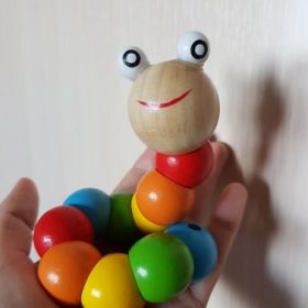 nicebands Toy Caterpillar, Simulation Caterpillar Wooden Twisted Worms Children Early Educational Toys for 1 2 3 Children & Kids Boys and Girls photo review